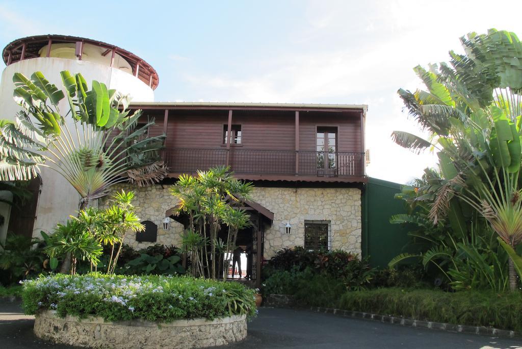 Auberge de la Vieille Tour Le Gosier  Exterior foto